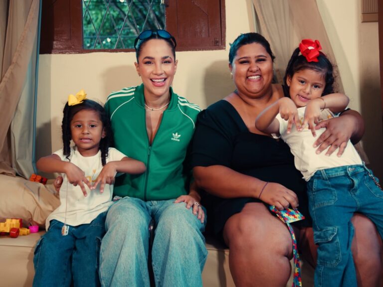 Michele Andrade lança clipe de “Eu Posso Ser” com homenagem à comunidade autista